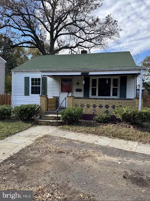 5224 57th Ave, Riverdale, MD 20737