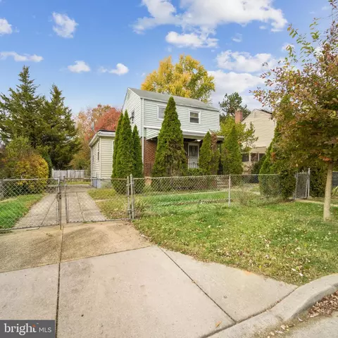4902 70th Ave, Hyattsville, MD 20784