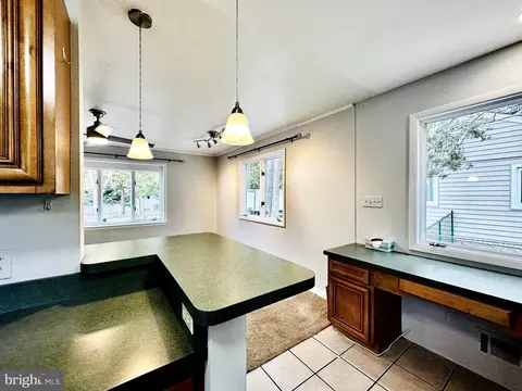 1043 Harrison Dr, Laurel, MD 20707 photo 10