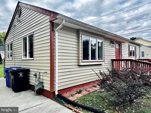 1043 Harrison Dr, Laurel, MD 20707 photo 18