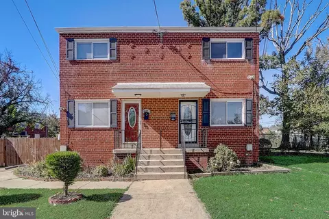 4005 24th Pl, Temple Hills, MD 20748