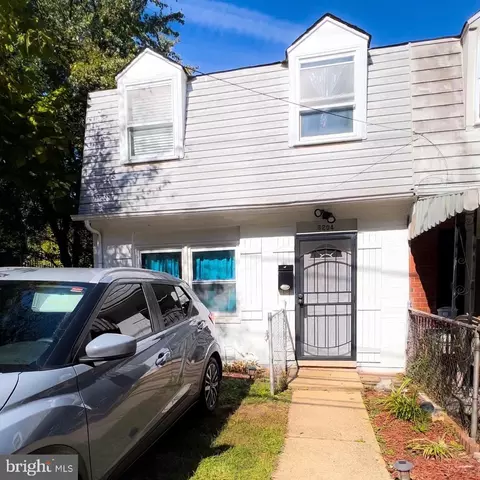 8204 Sheriff Rd, Hyattsville, MD 20785