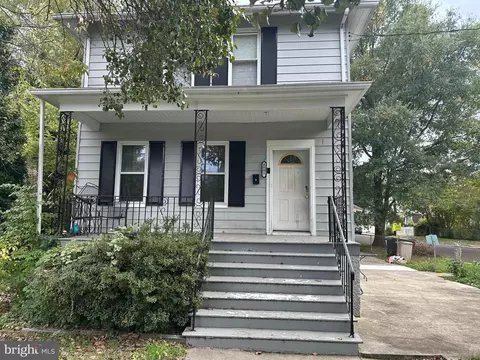 4801 Somerset Rd, Riverdale, MD 20737