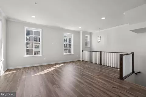 1014 Highpoint Trl, Laurel, MD 20707 photo 8