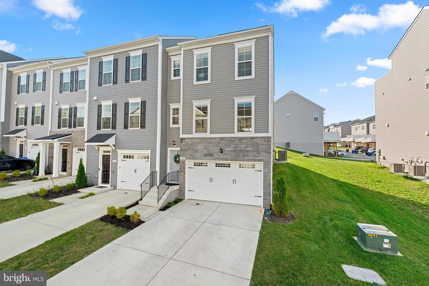 1014 Highpoint Trl, Laurel, MD 20707 photo 2