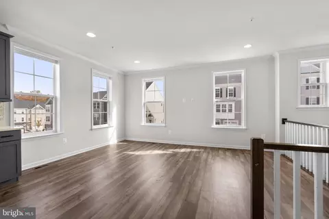 1014 Highpoint Trl, Laurel, MD 20707 photo 6