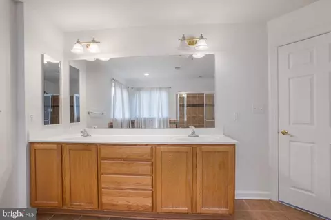 9509 Faircrest Cir, Bowie, MD 20721 photo 4