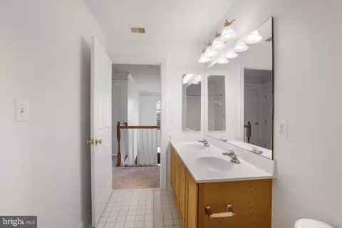9509 Faircrest Cir, Bowie, MD 20721 photo 25