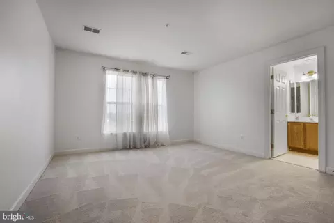9509 Faircrest Cir, Bowie, MD 20721 photo 18