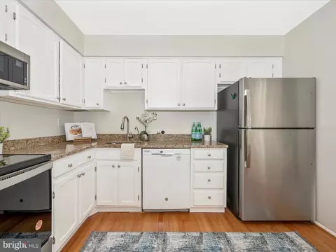 7061 Palamar Turn Turn, Lanham, MD 20706 photo 8