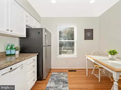 7061 Palamar Turn Turn, Lanham, MD 20706 photo 9