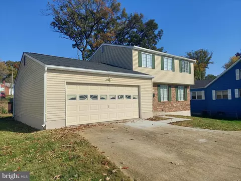 8616 Glenarden Pkwy, Glenarden, MD 20706