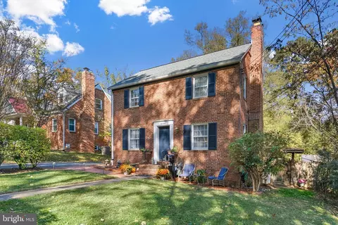 4504 Albion Rd, College Park, MD 20740