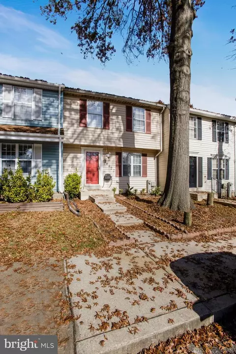 16422 Pennsbury Dr, Bowie, MD 20716
