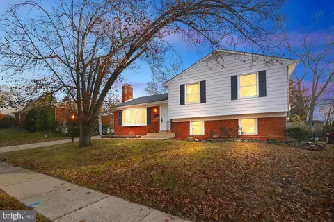 6805 97th Pl, Lanham, MD 20706 photo 5