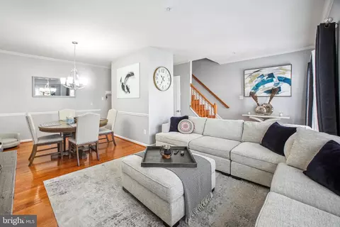 1233 Ring Bill Loop, Marlboro, MD 20774 photo 2