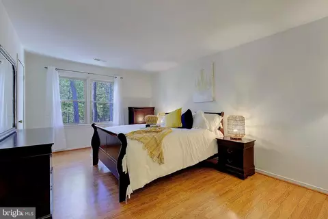 233 Castleton Pl, Marlboro, MD 20774 photo 13