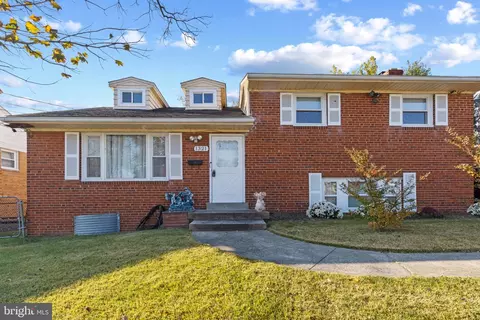 1321 Nicholson St, Hyattsville, MD 20782