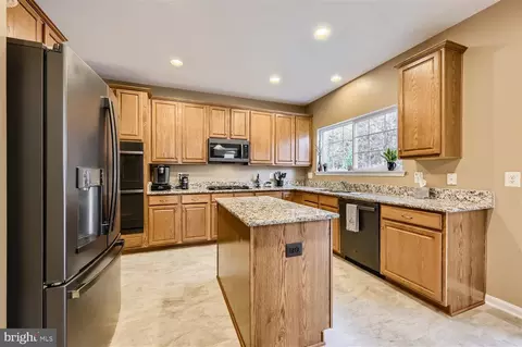 6912 Lenape Ct, Brandywine, MD 20613 photo 7