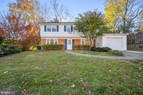 3522 Majestic Ln, Bowie, MD 20715