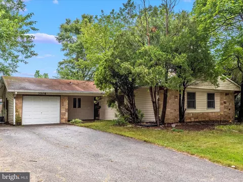 3508 Mabank Ln, Bowie, MD 20715