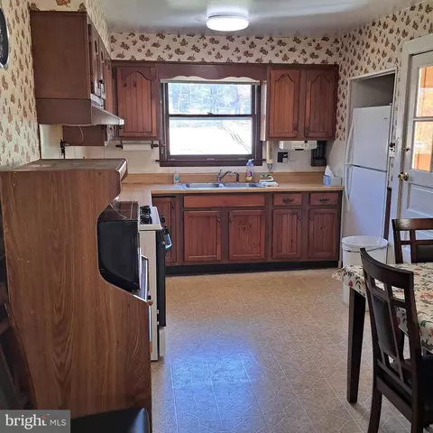 6131 Naval Ave, Lanham, MD 20706 photo 14