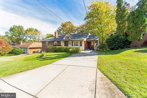 3406 Stonehall Dr, Beltsville, MD 20705