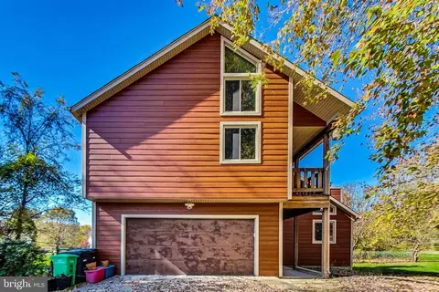 6207 S Osborne Rd, Marlboro, MD 20772
