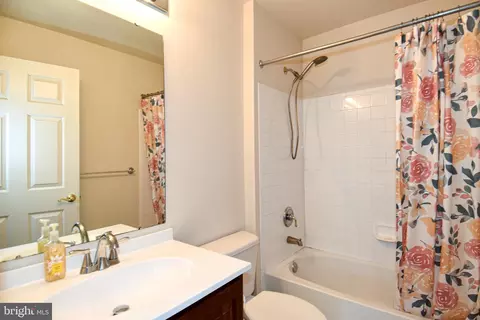 14308 Wicklow Ln, Laurel, MD 20707 photo 36