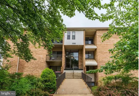 11200 Cherry Hill Rd #102, Beltsville, MD 20705