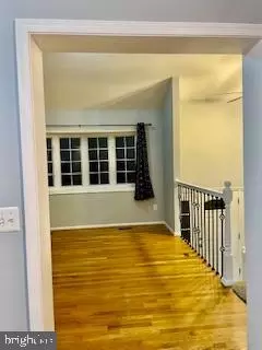 9909 Ridge St, Lanham, MD 20706 photo 9