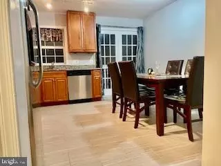 9909 Ridge St, Lanham, MD 20706 photo 6
