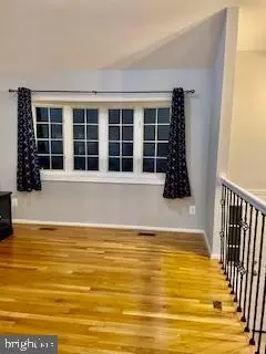 9909 Ridge St, Lanham, MD 20706 photo 7