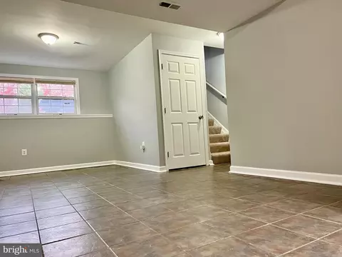 9909 Ridge St, Lanham, MD 20706 photo 32