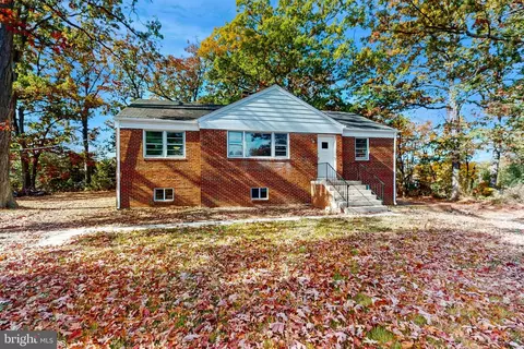 5906 Kirby Rd, Clinton, MD 20735