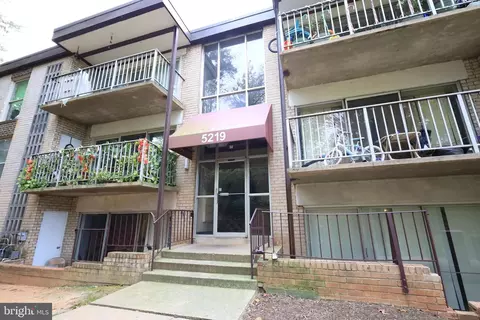 5219 Newton St #104, Bladensburg, MD 20710