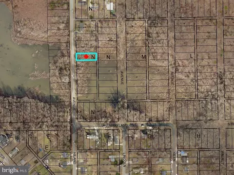 5621 Hiland Ave, Lanham, MD 20706