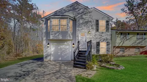 5523 Glen Ave, Lanham, MD 20706