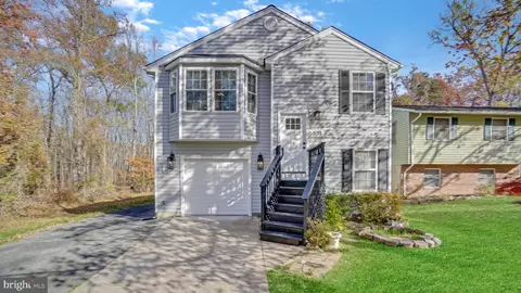 5523 Glen Ave, Lanham, MD 20706 photo 2
