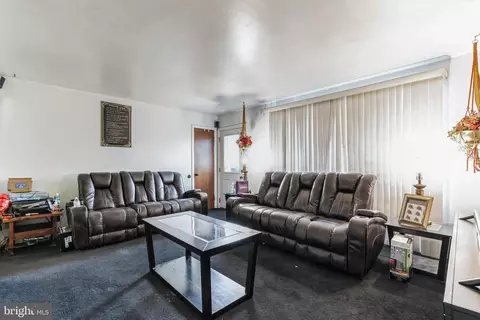 Living - 7220 Oliver St, Lanham, MD 20706 photo 2 of 2