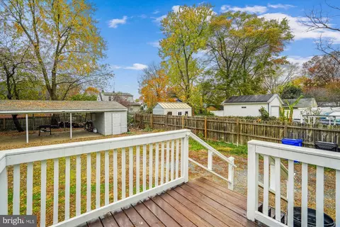 320 Laurel Ave, Laurel, MD 20707 photo 7