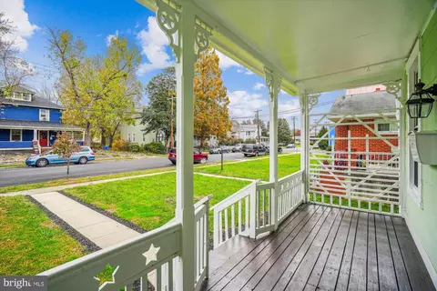 320 Laurel Ave, Laurel, MD 20707 photo 10