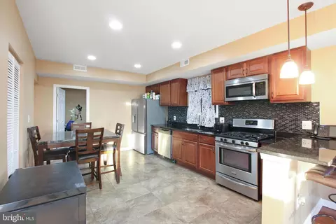 507 Eastern Ave, Fairmount Heights, MD 20743 photo 8