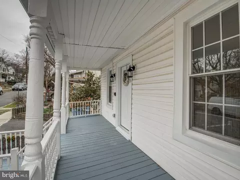 3703 35th St, Mount Rainier, MD 20712 photo 5