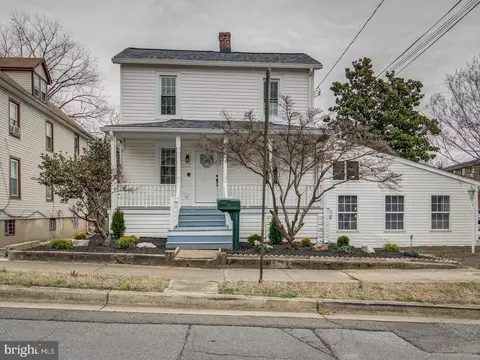3703 35th St, Mount Rainier, MD 20712 photo 8