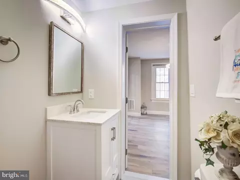 3703 35th St, Mount Rainier, MD 20712 photo 17