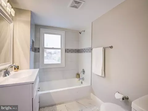 3703 35th St, Mount Rainier, MD 20712 photo 19