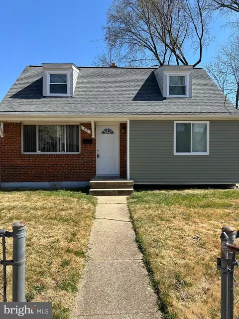 910 Highview Dr, Capitol Heights, MD 20743
