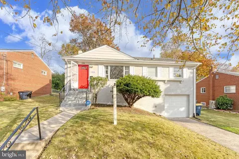 4106 Murdock St, Temple Hills, MD 20748