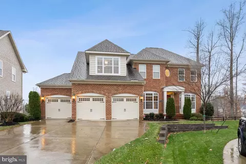 2805 Sissinghurst Pl, Marlboro, MD 20774